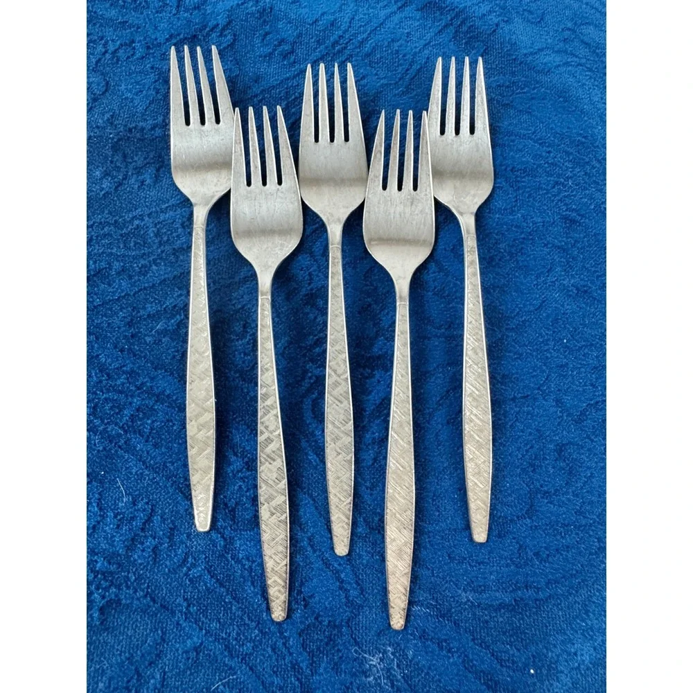 1847 Rogers Bros Carino Silverplate Cocktail Forks Set of 5 Vintage MCM Textured